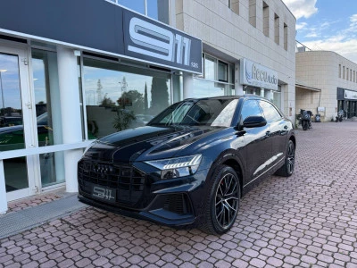 AUDI Q8 50 TDI