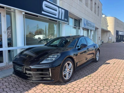 Porsche Panamera 353CV