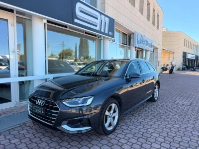 Audi A4 Avant 35 TDI mhev 2.0 163cv
