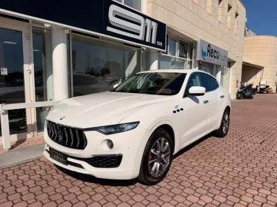 Maserati Levante 2.0 330cv auto GT Hybrid
